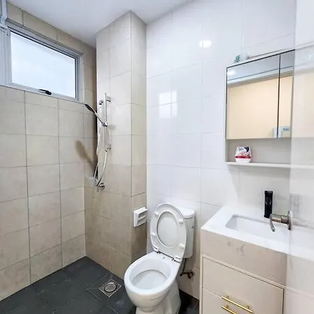 Desa Tebrau -- Poolside Paradise - 4Br4B - 12Pax By Cowidea Johor Bahru Exterior photo
