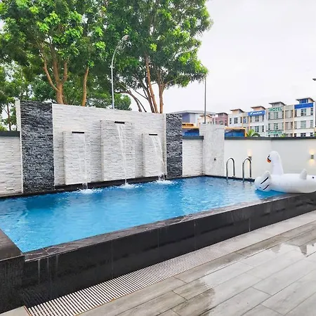 Desa Tebrau -- Poolside Paradise - 4Br4B - 12Pax By Cowidea Johor Bahru Exterior photo