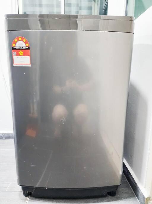Holiday home Desa Tebrau -- Poolside Paradise - 4br4b - 12pax By Cowidea Johor Bahru
